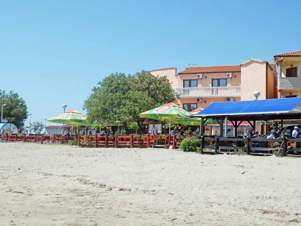 Apartments Real - 10 M From Sea メドゥリン エクステリア 写真
