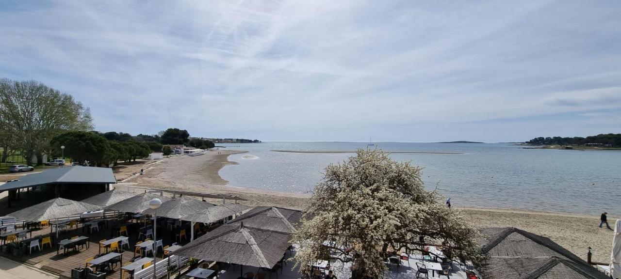 Apartments Real - 10 M From Sea メドゥリン エクステリア 写真