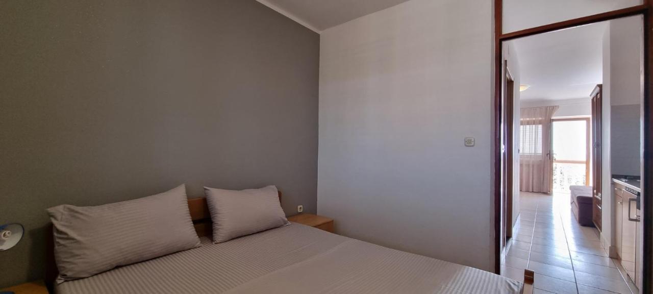Apartments Real - 10 M From Sea メドゥリン エクステリア 写真